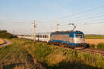 CD 380 015 brachte am Abend des 17.07.2017 den EC 105  Sobieski  nach Wien Hbf. Die Aufnahme enstand bei Deutsch Wagram.