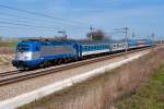 CD 380 016 ist mit dem EC 75 nach Wr. Neustadt unterwegs. Die Aufnahme entstand am 21.03.2014 kurz vor Tallesbrunn.