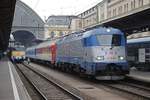 380 003 in Budapest Keleti am 14.12.2016.