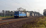 383 004 führte am 04.11.17 ihren Aufliegerzug durch Jütrichau Richtung Magdeburg. Der Zug war unterwegs von Tschechien nach Braunschweig.
