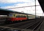 CD 242 265-7 mit der Os 7017 nach Klášterec nad Ohří, am 21.02.2012 in Cheb.