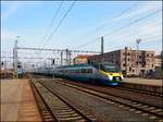 ČD 681  Pendolino  kommt am nach Prag Hauptbahnhof am 13.03.2017.