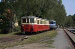 schön restaurierter TW der Baureihe M 262 in Luzna u Rakovnika.