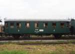 ČSD historische Wagen Ce3-1208 (Baujahr 1937) auf Bhf. Lun u Rakovnka fr Sonderzge am 28. 7. 2012. Eigner HERKULES KHKD s.r.o.