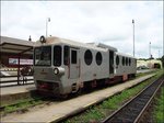 JHMD M27 001 (805.9) am 12.7.2016 im Schmalspurbahnhof Jindrichuv Hradec.