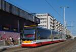 Tw.9335 hält vor dem Stadion des AC Sparta. (24.08.2024)