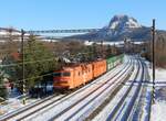 130 047-4 und 130 046-4 zu sehen am 20.01.24 mit einem Kohlezug in Želenice nad Bílinou.