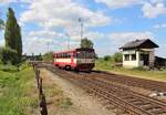 810 669-2 als Os 16727 war am 31.05.21 bei der Ausfahrt in Blatno u Jesenice zu sehen.