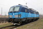 383 005-6 von CD-Cargo stand am 04.04.2021 in der Landestraße am ehemaligen S-Bahnhaltepunkt Rostock-Hinrichsdorfer Str