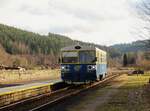 810 221-2 (AZD) als Os 17026 ist am 13.02.24 in Kraslice předměstí zu sehen. Dieser Triebwagen pendelt seit heute Ersatzweise zwischen Kraslice und Sokolov.