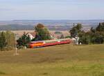 T 478 1033 (KZC) als R 1270 ist hier am 01.10.23 in Zavidov zu sehen. Der Rakovnický rychlík fährt nur noch diese Saison (bis Ende Oktober) bis Kralovice u Rakovníka. Ab der nächsten Saison fährt der Zug wieder nur von Praha hl.n. bis Rakovnik. 