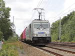 Metrans 386 017-8 (NVR Nummer 91 547 386 017-8 CZ MT) durchfährt den Berliner Außenring bei Diedersdorf am 17. Juli 2019.