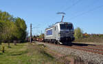383 405 schleppte am 19.04.20 einen Containerzug für Metrans durch Greppin Richtung Leipzig.