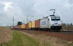 386 016 beförderte am 19.03.16 einen weiteren Metrans-Containerzug durch Zeithain Richtung Dresden.