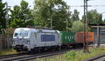 METRANS a.s., Praha [CZ]  mit  383 419-9  [NVR-Nummer: 91 54 7383 419-9 CZ-MT] und Containerzug am 18.07.22 Vorbeifahrt Bahnhof Dedensen Gümmer.