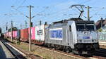 METRANS Rail s.r.o., Praha [CZ] mit ihrer  386 023-6  [NVR-Nummer: 91 54 7386 023-6 CZ-MT] und einem Containerzug am 12.07.23 Höhe Bahnhof Luckenwalde.