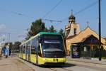 Der fünfteilige  Electron  1179 fährt vom Hauptbahnhof kommend durch die vul.