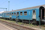 Der Halbgepäckwagen MÁV H-START 50 55 82-28 106-7 BDbh⁸³⁰ im SZ 19614 nach Tapolca, am 19.07.2024 in Keszthely.