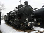  Meuseumslokomotive 328 054 im Bahnpark Budapest, fotografiert Januar 2010 