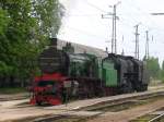 109 109 und 424 247 whrend einer Probefahrt in Rkospalota-jpest am 18.04.2007.