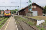 Am 20.07.2024 stand die MÁV H-START 418 316 mit dem SZ 19616 nach Tapolca am Bahnsteig 2 in Keszthely.