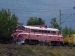 M61 020 mit einem Bauzug beim Trkblint, am 29. 09. 2010. 