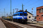 Die neulackierte V-HÍD 431 310 (ex. MÁV V43 1310) in Bahnhof Almásfüzítő. 
12.03.2022.