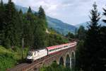 Dank eines Loktausches hatte ich das Glck am 13.07.13 die MAVTR 470 010  Aranyscapat  mit dem OIC 592 (Salzburg Hbf - Klagenfurt Hbf) auf dem Hundsdorfer Viadukt abzulichten.