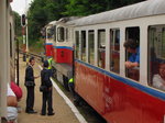 Kindereisenbahner mit Herz und Leidenschaft am 04.06.2016 im Bahnhof Szépjuhászné.