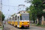 Eine vom Tw.4312 geführte Dreifachgarnitur der Type T5C5 in der Görgey Artur ut, beachtenswert ist auch der Straßenbelag im Haltestellenbereich. (30.07.2014)