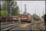 Am 15.5.2019 stand die DB 0471002-2, eine schwere Elektrolok rumänischer Herkunft, im slowakischen Grenzbahnhof Sturovo und wartete auf ihren nächsten Einsatz.