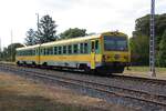 GySEV 2446 513-0 + 1446 513-8 (ehemals ÖBB 5147) kommt am 11.September 2024 im Bahnhof Köszeg an.