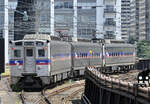 Silverliner IV SEPTA 448, Philadelphia 30th Street Station, obere Platform, 10.08.2019.