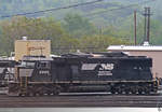 General Motors Electro-Motive Division SD60E # 6980 der Norfolk Southern steht am 20.