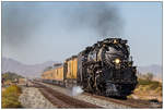 Union Pacific No 4014 Big Boy fährt bei den 150 Jahr Feierlichkeiten der Transkontinental Eisenbahn dem  The Great Race Across the Southwest  von Yuma nach Casa Grande. 
Mohawk 16 Oktober 2019