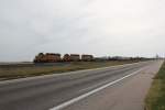 Union Pacific 1587, 1641, und 1601 (SD40N) mit Zug in Grand Island Nebraska.