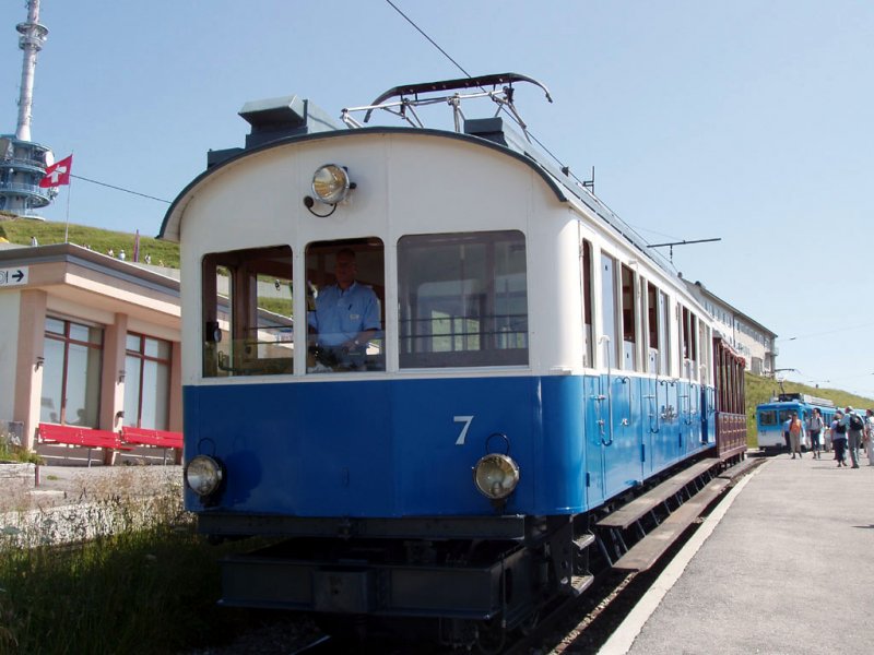 Triebwagen 7 in Rigi Kulm.