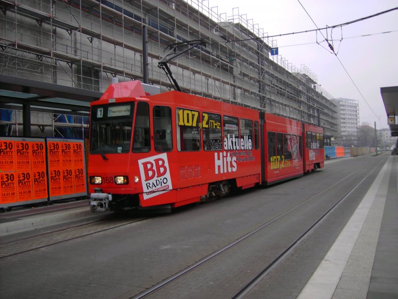 Tw 168 an der Haltestelle: Stadtpromenade am 13.02.2008