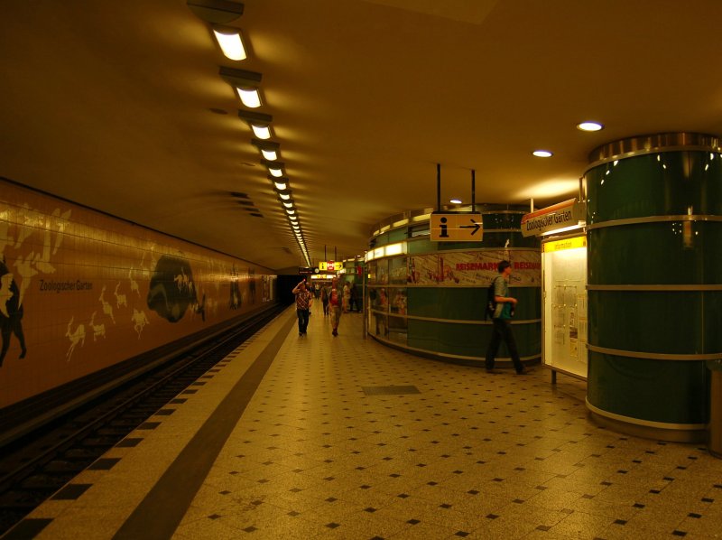 U Bahnhof Zoologischer Garten Hier Verkehren Die U2 Pankow