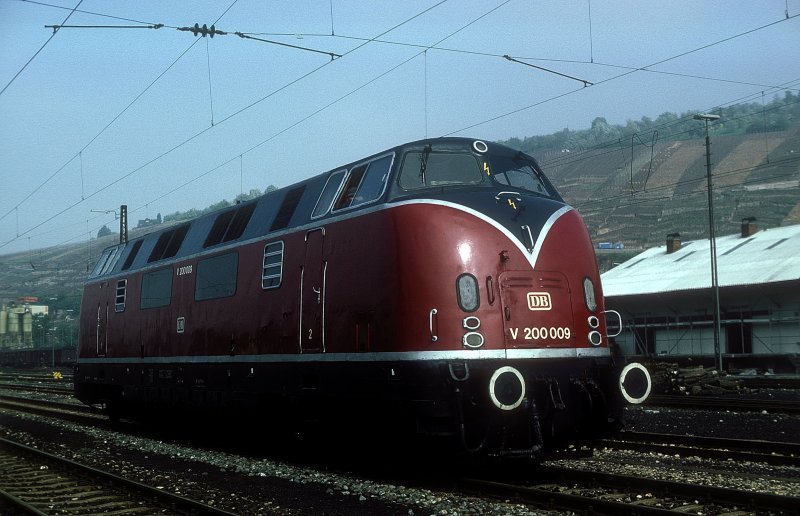 V200 009  Esslingen  06.05.84