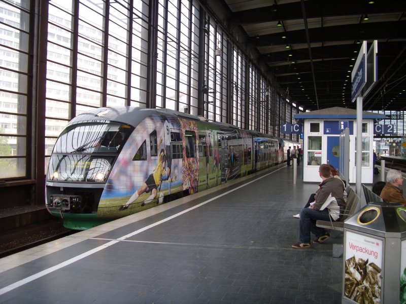 VT04 und VT06 am 17,04,09 in Berlin Zoo vor der Fahrt nach Zwickau.