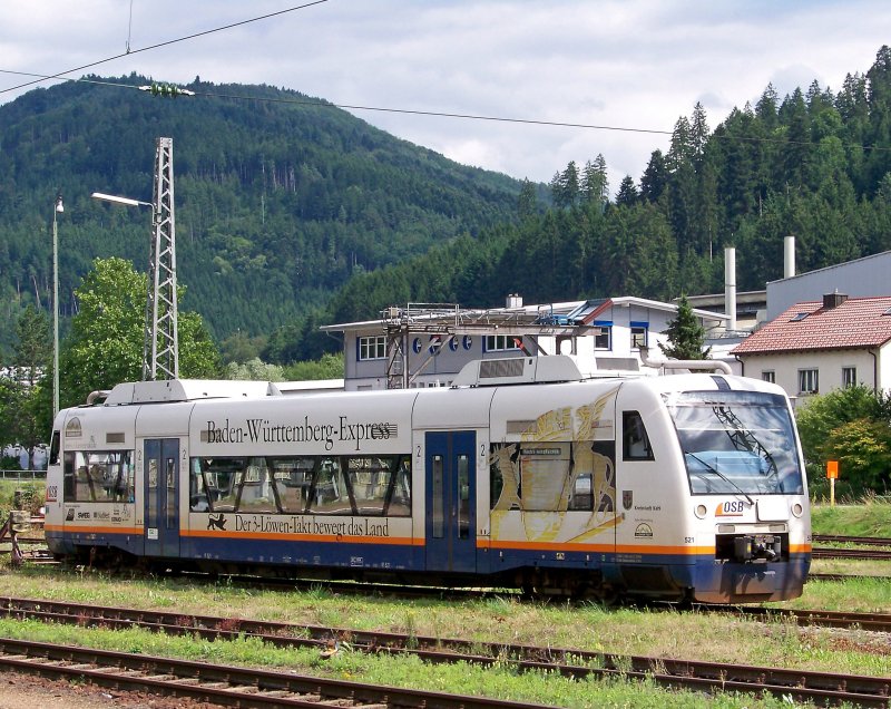 VT521 abgestellt in Hausach, 19.7.09.